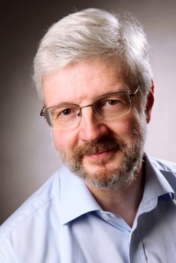 Prof. Dr. med. Volker Kiefel - Institutsleiter für Transfusionsmedizin an der Universität Rostock.