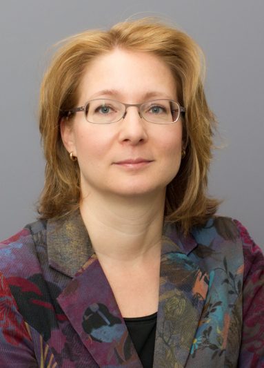 Dr. Muriel Asseburg - ist Senior Fellow der Stiftung Wissenschaft und Politik mit Schwerpunkt des politischen Systems in Nahost.