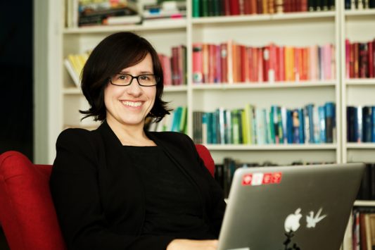 Maren Heltsche - ist Mitbegründerin der Online-Datenbank Speakerinnen.org, die sich für mehr weibliche Rednerinnen einsetzt.