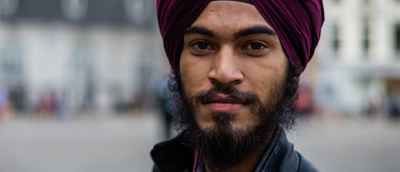 Ein Sikh in Konstanz muss trotz seiner religiösen Bestimmung einen Helm beim Motorradfahren tragen.