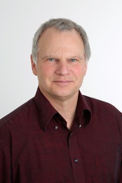 Dr. Matthias Buchert - ist Bereichsleiter "Ressourcen & Mobilität" am Öko-Institut. e.V.