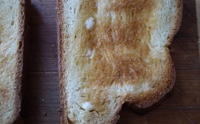 Auch im heimischen Toaster kann Acrylamid entstehen. Foto: Challah – toasted | Rebecca Siegel / flickr.com / CC BY 2.0