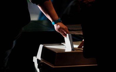 Wie steht es um die Wahlbeeinflussung in Deutschland? Foto: Sascha Schuermann | AFP