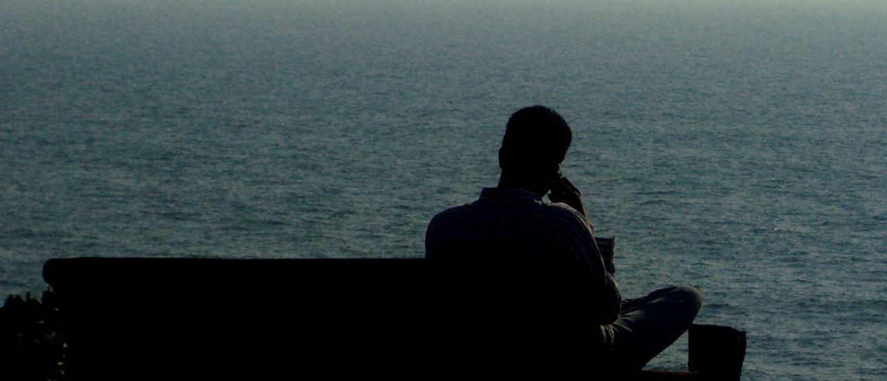 Einsamkeit kann krank machen. Foto: Bench – loneliness – feelings | Thaya Nanth / flickr