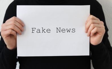 Das italienische Innenministerium lässt die Polizei „Fake News“ auf ihren Wahrheitsgehalt checken. Foto: Philipp Weimar | detektor.fm
