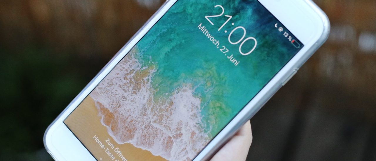 Inwiefern planen Hersteller wie Apple den Verschleiß ihrer Smartphones ein? Foto: Merten Waage | detektor.fm