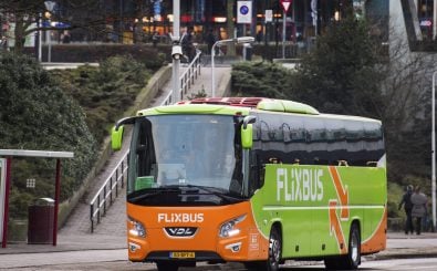 Gefahr für die Deutsche Bahn? Bislang hat sich Flixbus auf den Straßenverkehr konzentriert. Jetzt will das Unternehmen auch den Schienenverkeht unsicher machen. Foto: Piroschka van de Wouw | ANP / AFP