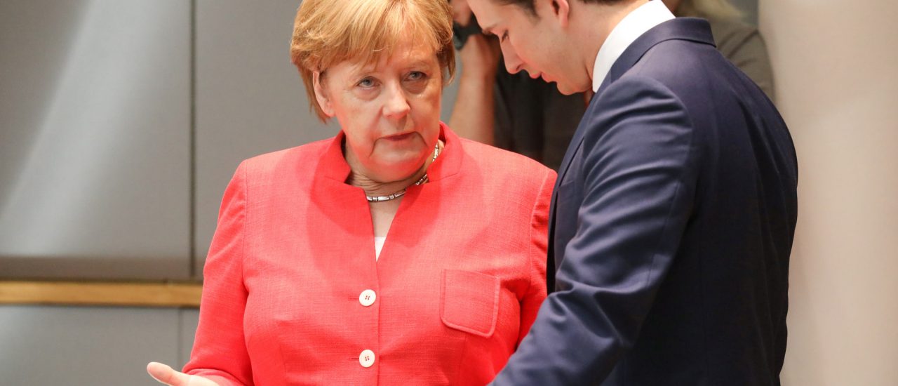 Offene Grenzen nicht für Alle. Kanzlerin Merkel und Kanzler Kurz beim EU-Gipfel in Brüssel. Foto: Ludovic Marin | AFP