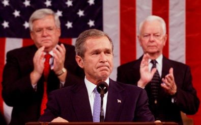 US-Präsident George W. Bush erklärt den „Krieg gegen den Terror“. Foto: Win McNamee | Reuters / AFP
