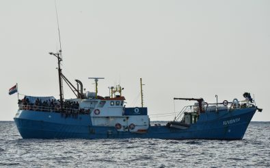 Die Iuventa auf Mission im Mittelmeer. Foto: Andreas Solaro | AFP