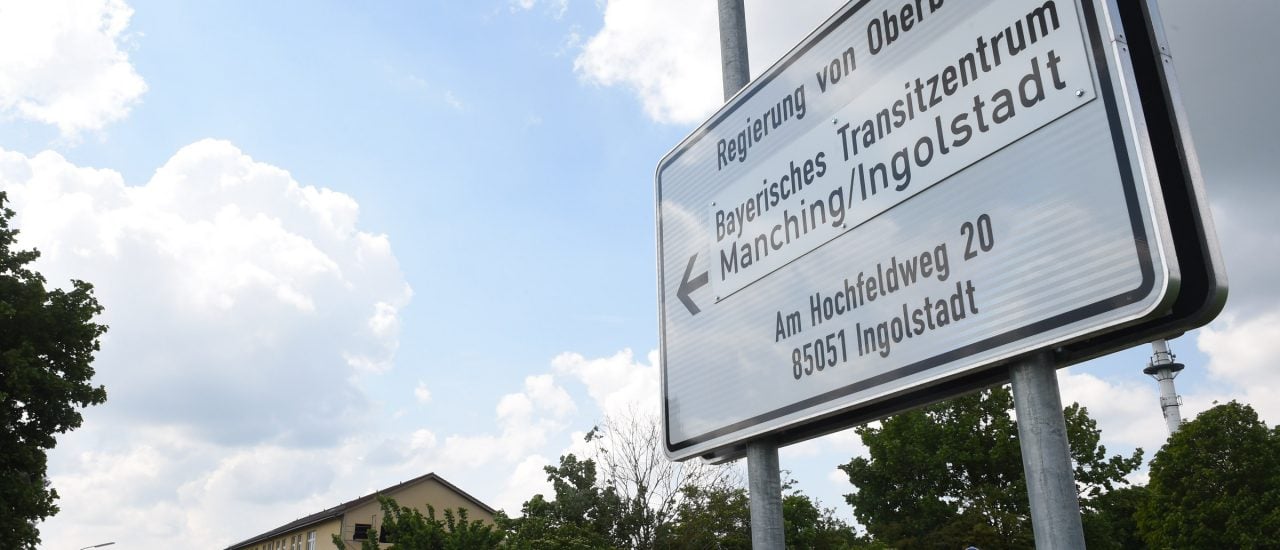 An der Grenze zu Österreich sollen Transitzentren eingerichtet werden. Foto: Christof Stache | AFP