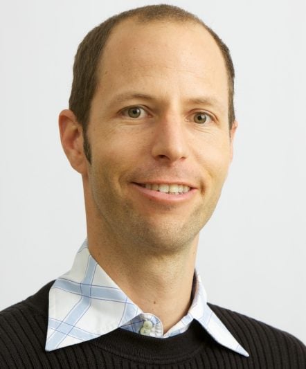 Dr. Christoph Ort - ist Forschungsgruppenleiter in der Abteilung Siedlungswasserwirtschaft an der EAWAG in Zürich.