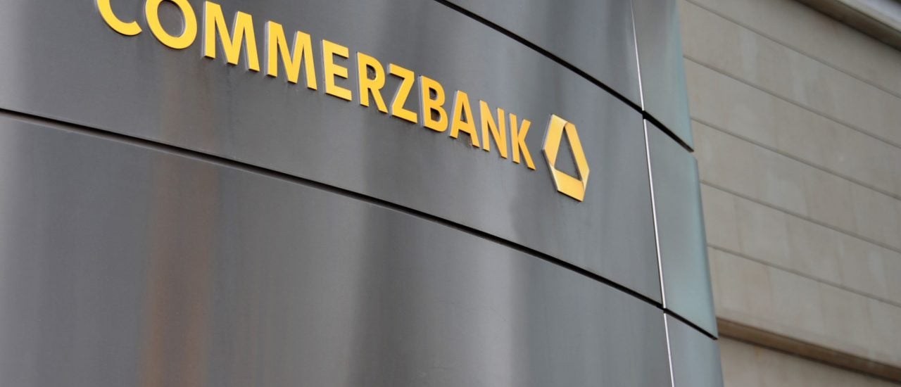 Die Commerzbank muss en DAX vermutlich verlassen. Wer ist der Nachrücker? Foto: nitpicker / Shutterstock.com