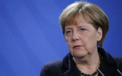 Angela Merkel zieht sich langsam aus der Politik zurück. Foto: 360b | Shutterstock.com