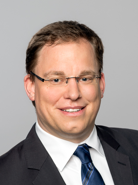 Stefan Wurster - ist Professor an der Hochschule für Politik in München.