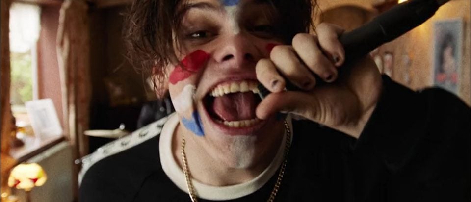 Yungblud An Der Amalfiküste: Wow! Diese Küsse Haben Alle Überrascht – Mit Seiner Ex! - igfbllc