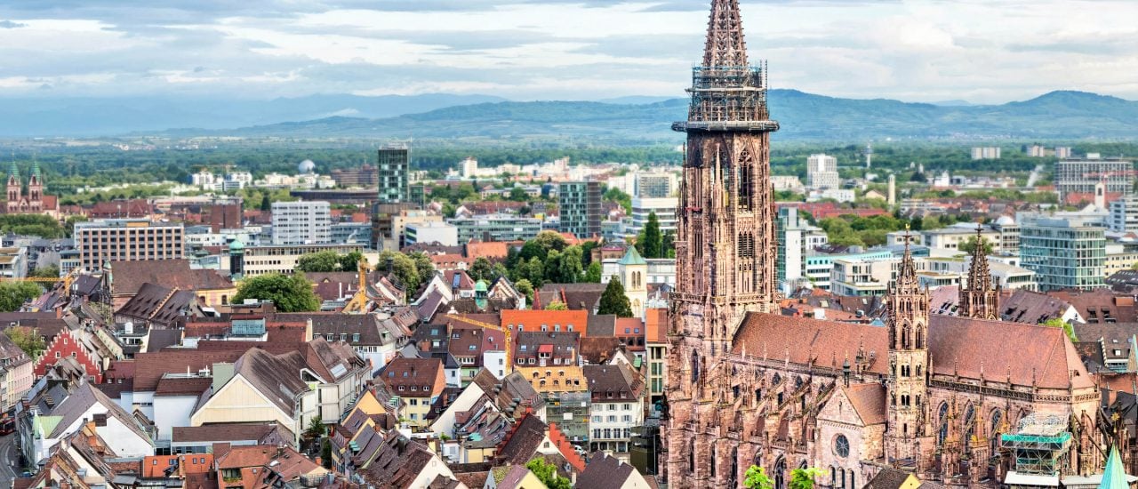 In Freiburg wird ein neuer Stadtteil geplant als Lösung für die Wohnungsnot. Foto: Sergey Dzyuba | Shutterstock
