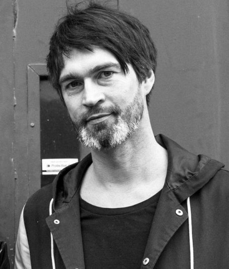 Stefan Streck - ist Produzent und DJ als 'The Micronaut'.