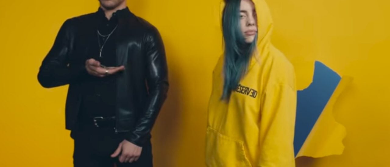Knallige Farben: Billie Eilish in ihrem Musikvideo zu „Bad Guy“. Foto: Screenshot | youtube.com