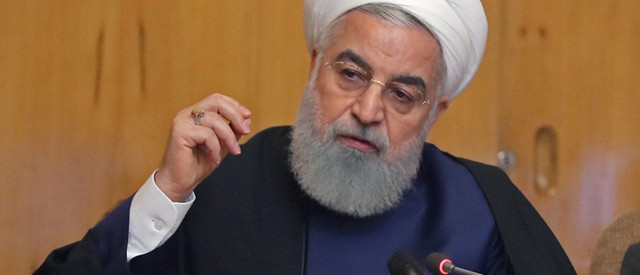 Hassan Rohani erklärt in einer Kabinettssitzung, dass der Iran teilweise aus dem Atomabkommen von 2015 austritt. Foto: HO/Iranian Presidency | AFP