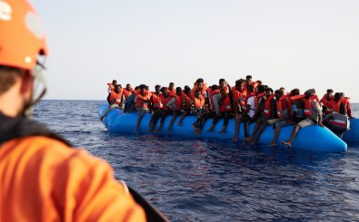 Im Streit um eine europäische Übergangsregelung für die Seenotrettung im Mittelmeer gibt es weiter keine Lösung. Fabian Heinz | AFP
