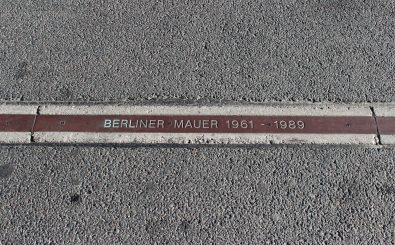 Am 04.09.1989 fand in Leipzig die erste Montagsdemonstration statt. halisdonmez | shutterstock