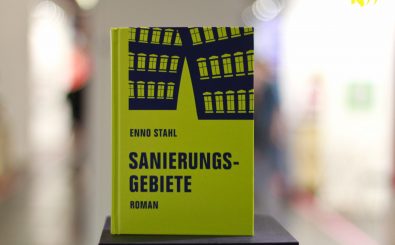 Das neue Buch von Enno Stahl, „Sanierungsgebiete“. Erhältlich im Verbrecher Verlag. Foto: Kathi Zuber | detektor.fm