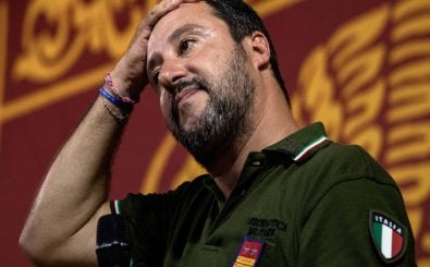 Lega-Chef Matteo Salvini ist der Verlierer dieses Sommers, schreibt die Journalistin Andrea Affaticati. Sein politisches Ende war es trotzdem nicht. Foto: Marco Bertorello | AFP