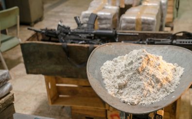 Das Geschäft mit Kokain wächst seit Jahren. Deutschland ist dabei ein beliebtes Ziel für Kokain-Geldwäsche. Foto: shutterstock.com | Leon Rafael