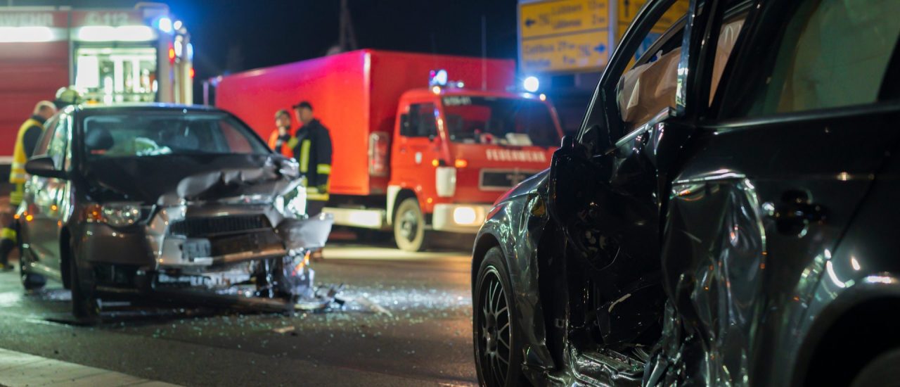 Etwa 3 000 Menschen sterben jedes Jahr bei Verkehrsunfällen in Deutschland. Foto: Ronald Rampsch / shutterstock.com