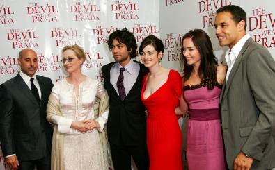 NEW YORK – JUNE 19:  (L-R) Actors Stanley Tucci, Meryl Streep, Adrian Grenier, Anne Hathaway, Emily Blunt and Daniel Sunjata attend the 20th Century Fox premiere of The Devil Wears Prada at the Loews Lincoln Center Theatre on June 19, 2006 in New York City.  (Photo by Evan Agostini/Getty Images) *** Local Caption *** Meryl Streep;Adrian Grenier;Anne Hathaway;Emily Blunt;Daniel Sunjata