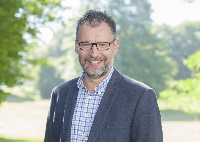 Prof. Dr. Alexander Proelß | Universität Hamburg