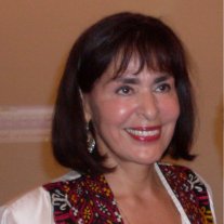 Laila Noor, Modedesignerin und Vorsitzende des Independent Afghan Women Association e.V.