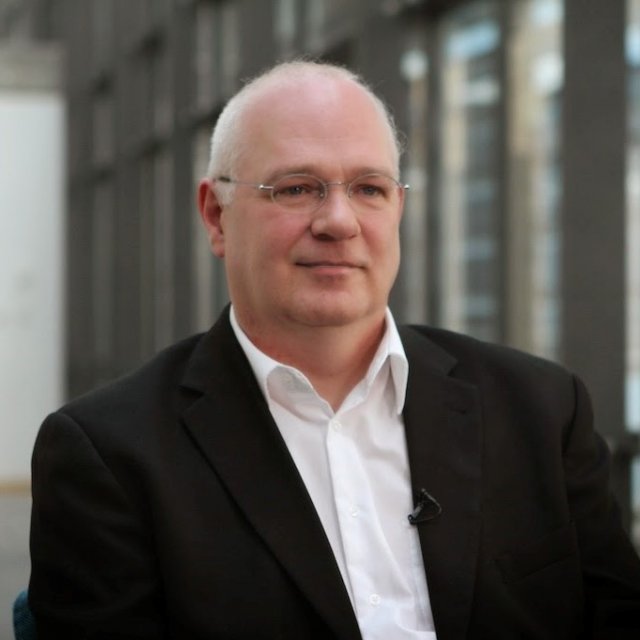Prof. Dr. Stefan Sell, Professor für Volkswirtschaftslehre Sozialpolitik in Koblenz, über den Pflegestreik in Berlin.