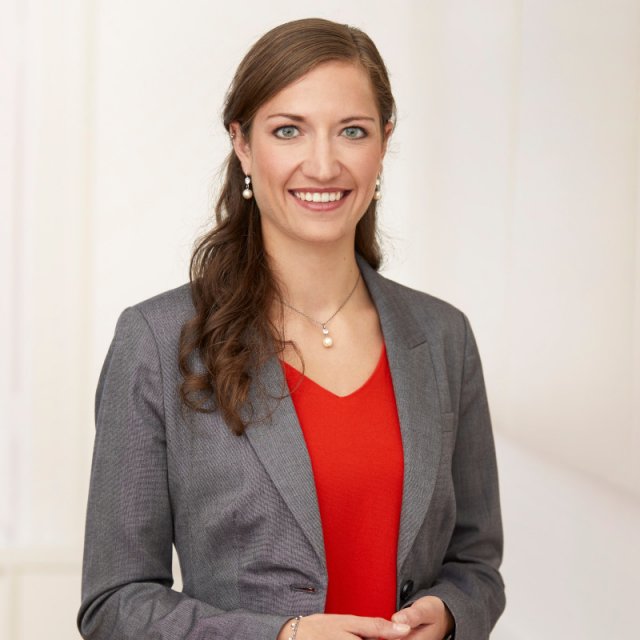 Laura Feldner, Rechtsanwältin