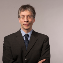 Timo Ulrichs, Epidemiologe und Professor für internationale Not- und Katastrophenhilfe an der Akkon-Hochschule für Humanwissenschaften