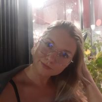 Anastasia, Programmiererin in der Ukraine
