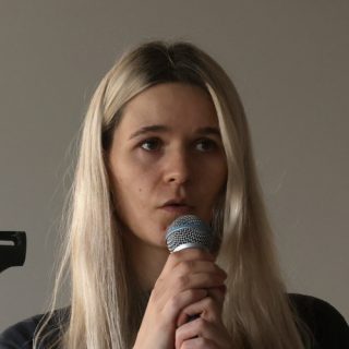 Diana Burkot, Aktivistin und Bandmitglied von Pussy Riot