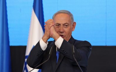 Israelischer Ex-Ministerpräsident und Vorsitzender der Likud Partei Benjamin Netanjahu im Wahlkampf (Foto: Ronaldo Schemidt/AFP)