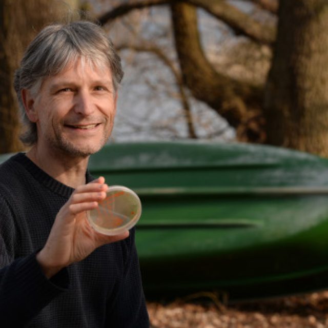 Hans-Peter Grossart, Professor für Aquatische mikrobielle Ökologie am Leibnitz-Institut für Gewässerökologie und Binnenfischerei 