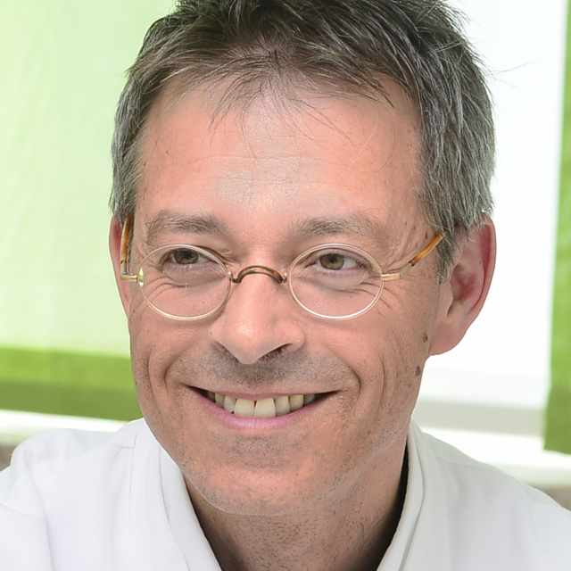 Prof. Dr. Matthias Karst, Leiter der Schmerzambulanz an der Medizinischen Hochschule Hannover