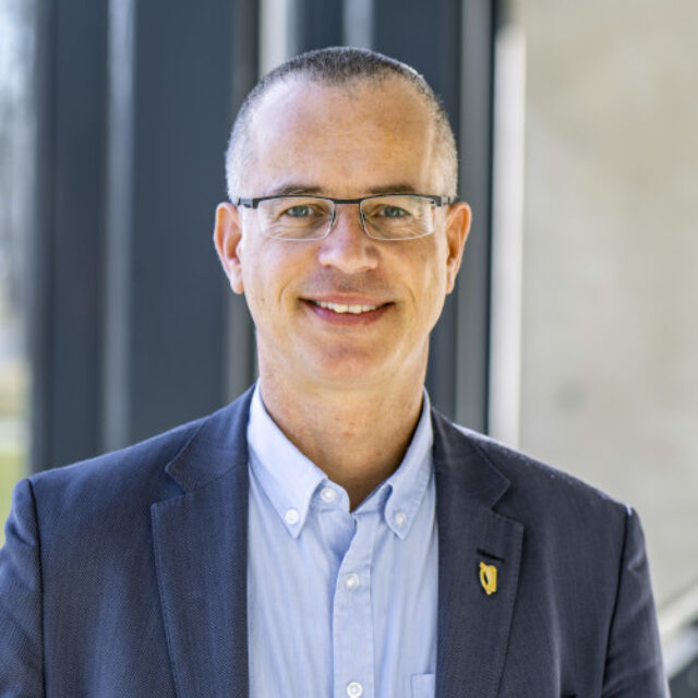 Jens Gutzmer, Direktor des Helmholtz-Institut Freiberg für Ressourcentechnologie