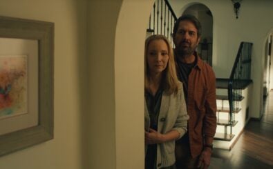 NO GOOD DEED. (L to R) Lisa Kudrow as Lydia and Ray Romano as Paul in Episode 105 of No Good Deed. Cr. Courtesy of Netflix © 2024