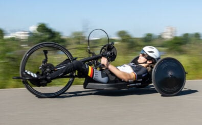 Annika Zeyen-Giles auf dem Handbike