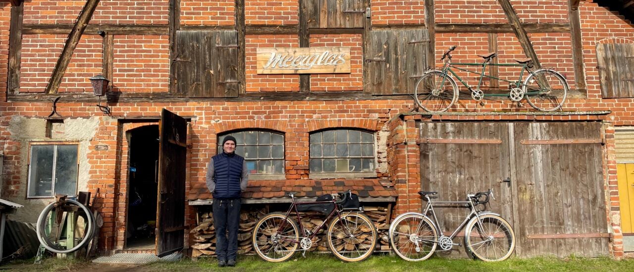 Thomas Becker von Meerglas baut Randonneure in der Prignitz. Foto: Gerolf Meyer