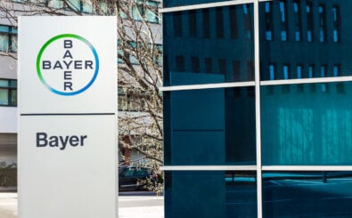 Logo der Bayer AG. Foto: dvoevnore | shutterstock