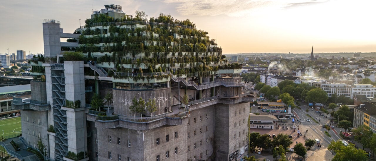 Klimavorbild: Hamburgs grüner Bunker