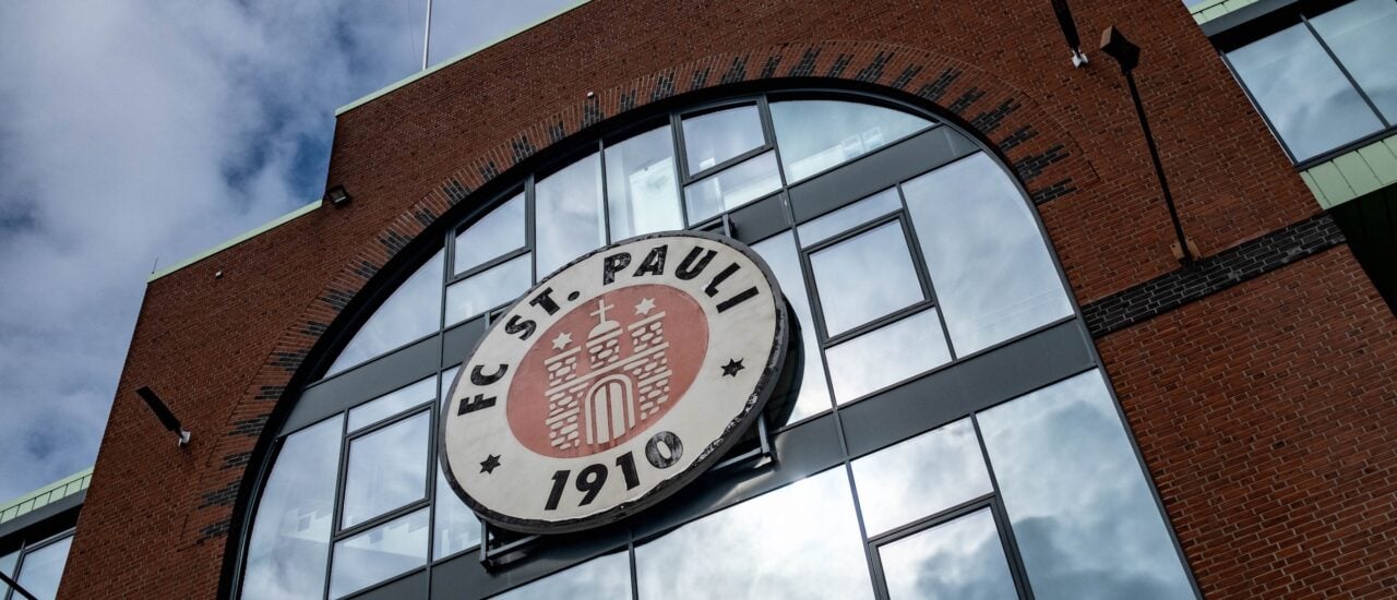 FC St. Pauli: Zwischen Profifußball und Fankultur FC St. Pauli: Zwischen Profifußball und Fankultur