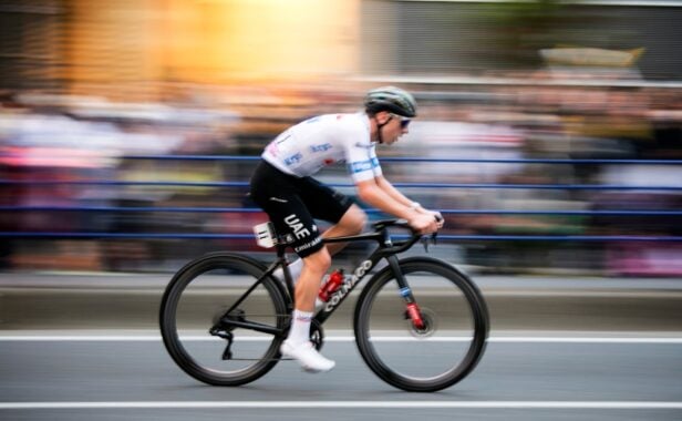 Laufräder im Rennrad. Foto: Lecker Studio | Shutterstock
