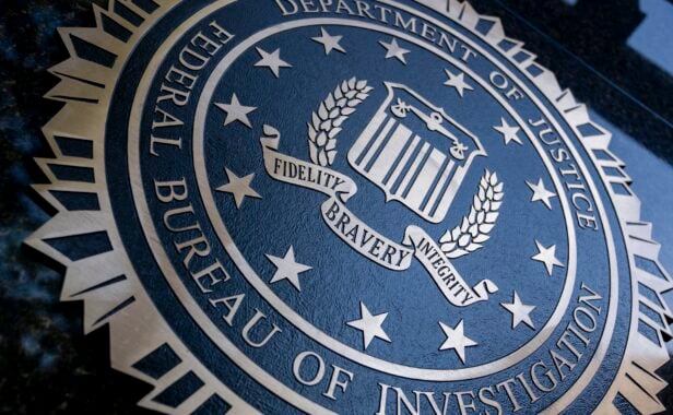 Das Emblem des FBI. Foto: Stefani Reynolds / AFP